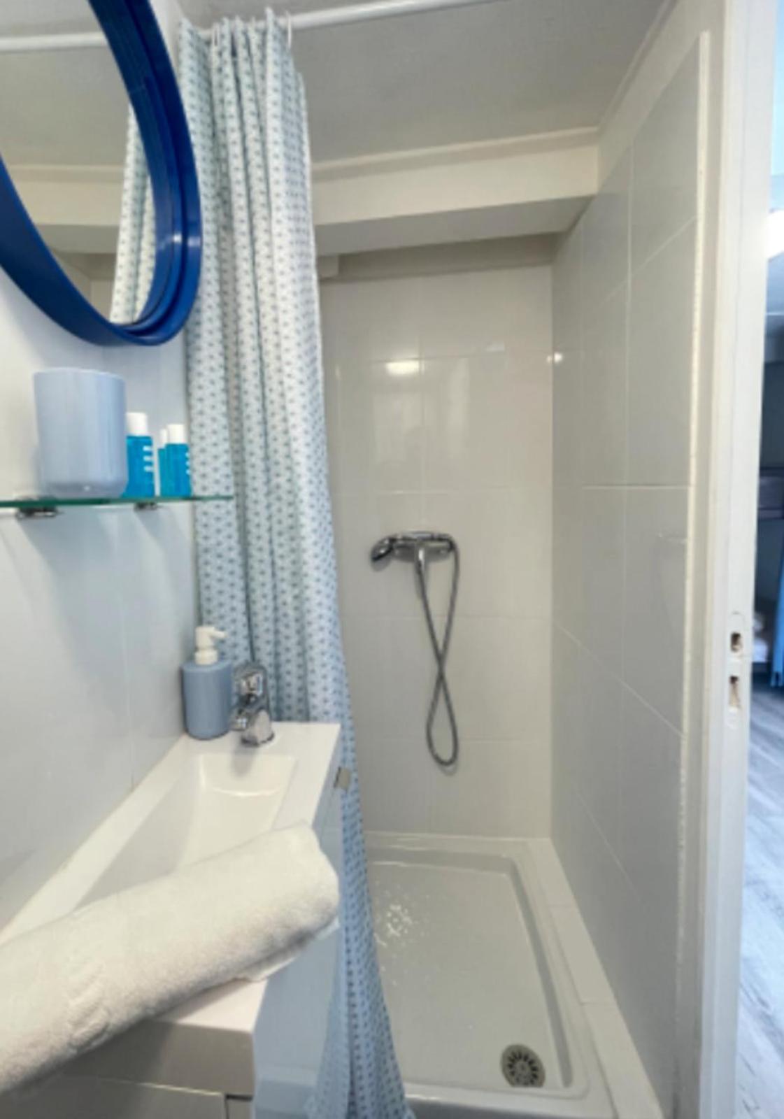 Le Vrai Cabanon De La Pointe Rouge Appartement Marseilles Buitenkant foto